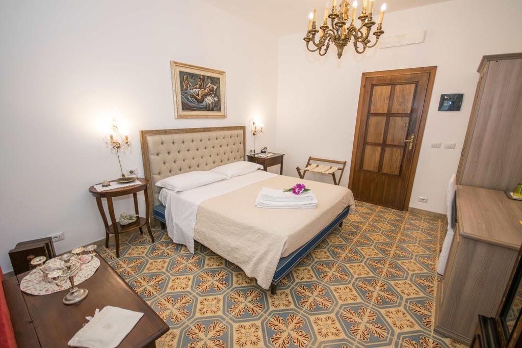 B&B Il Muro Vecchio Джардіні-Наксос Екстер'єр фото