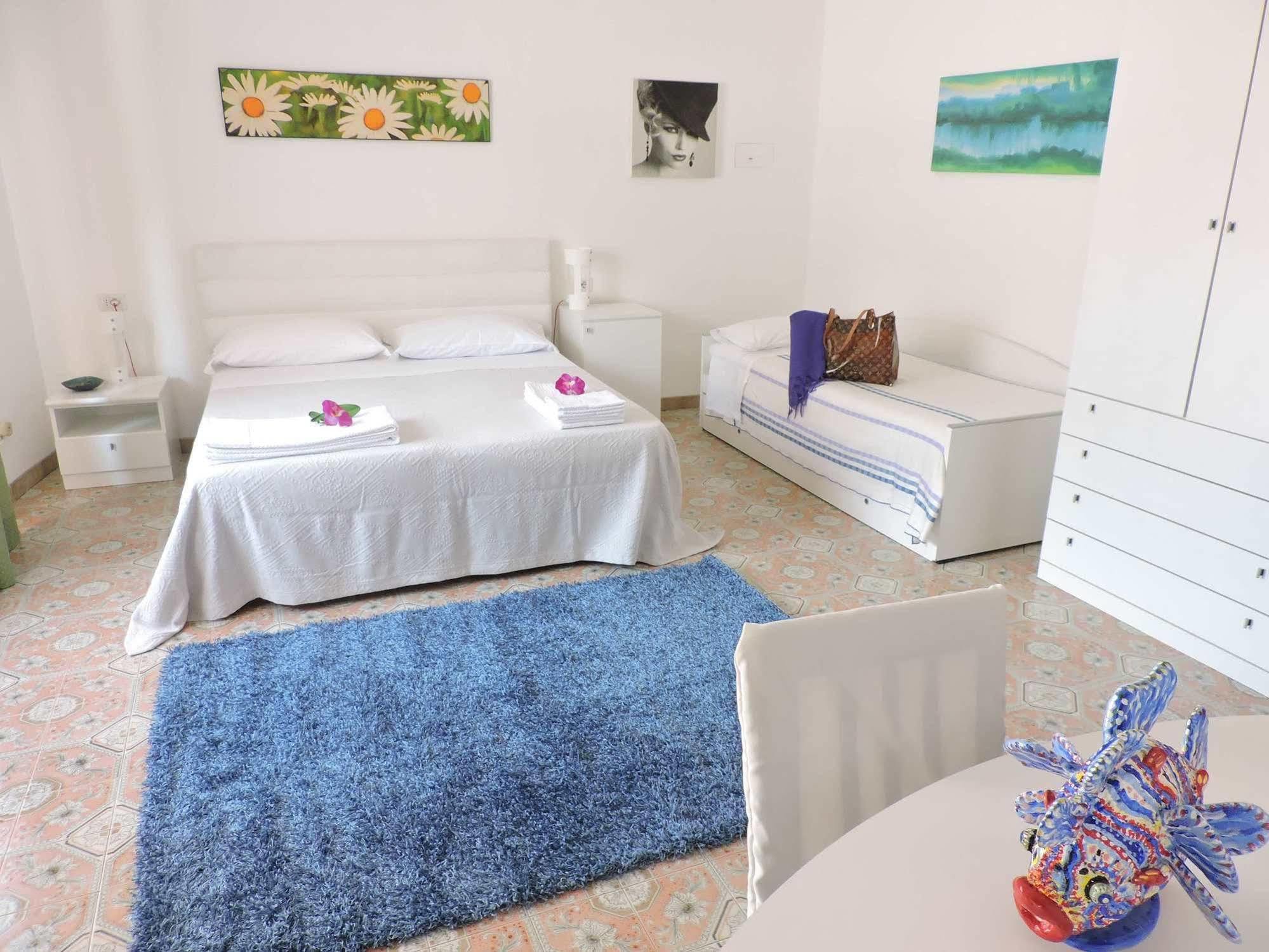 B&B Il Muro Vecchio Джардіні-Наксос Екстер'єр фото