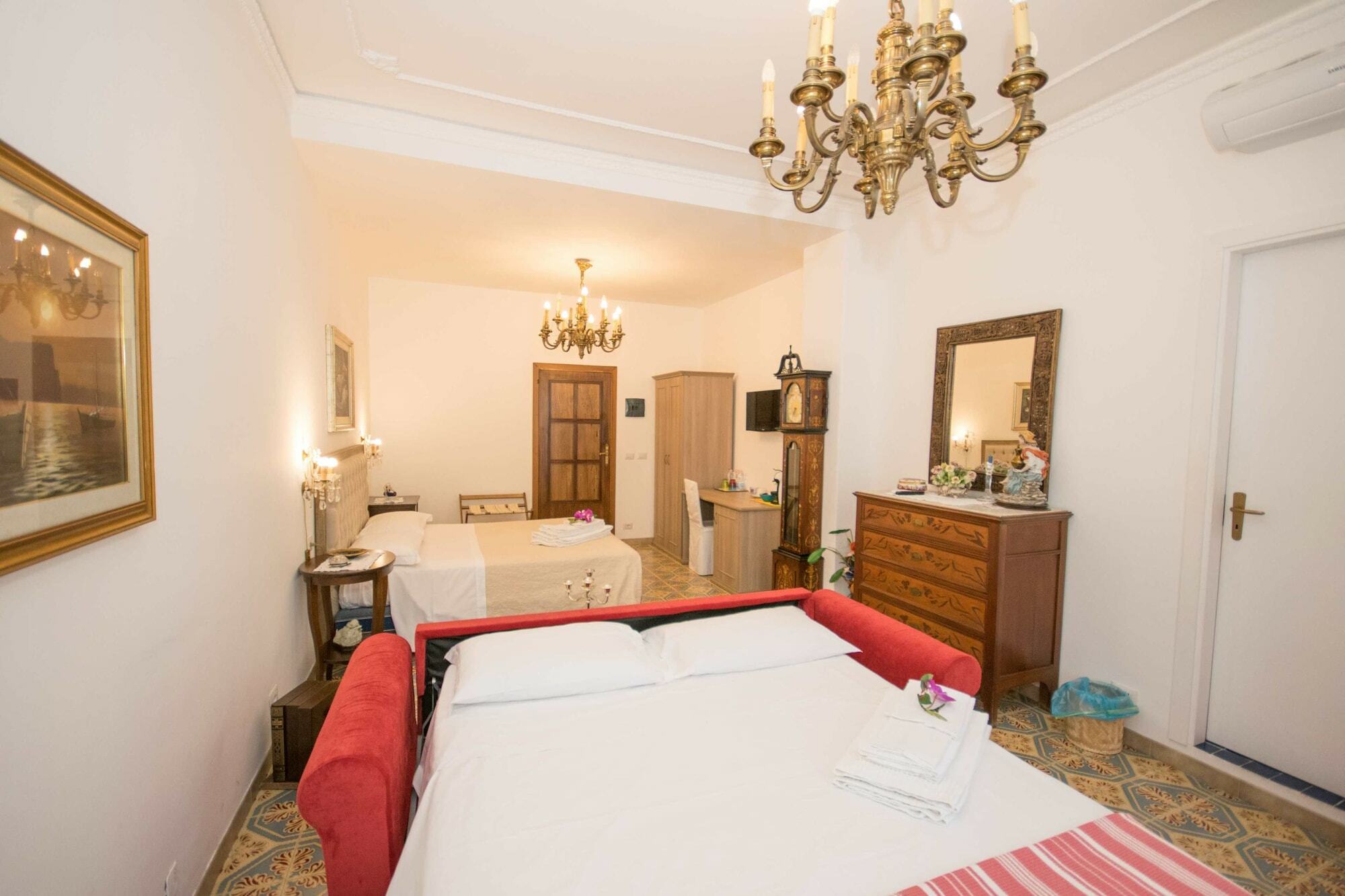 B&B Il Muro Vecchio Джардіні-Наксос Екстер'єр фото